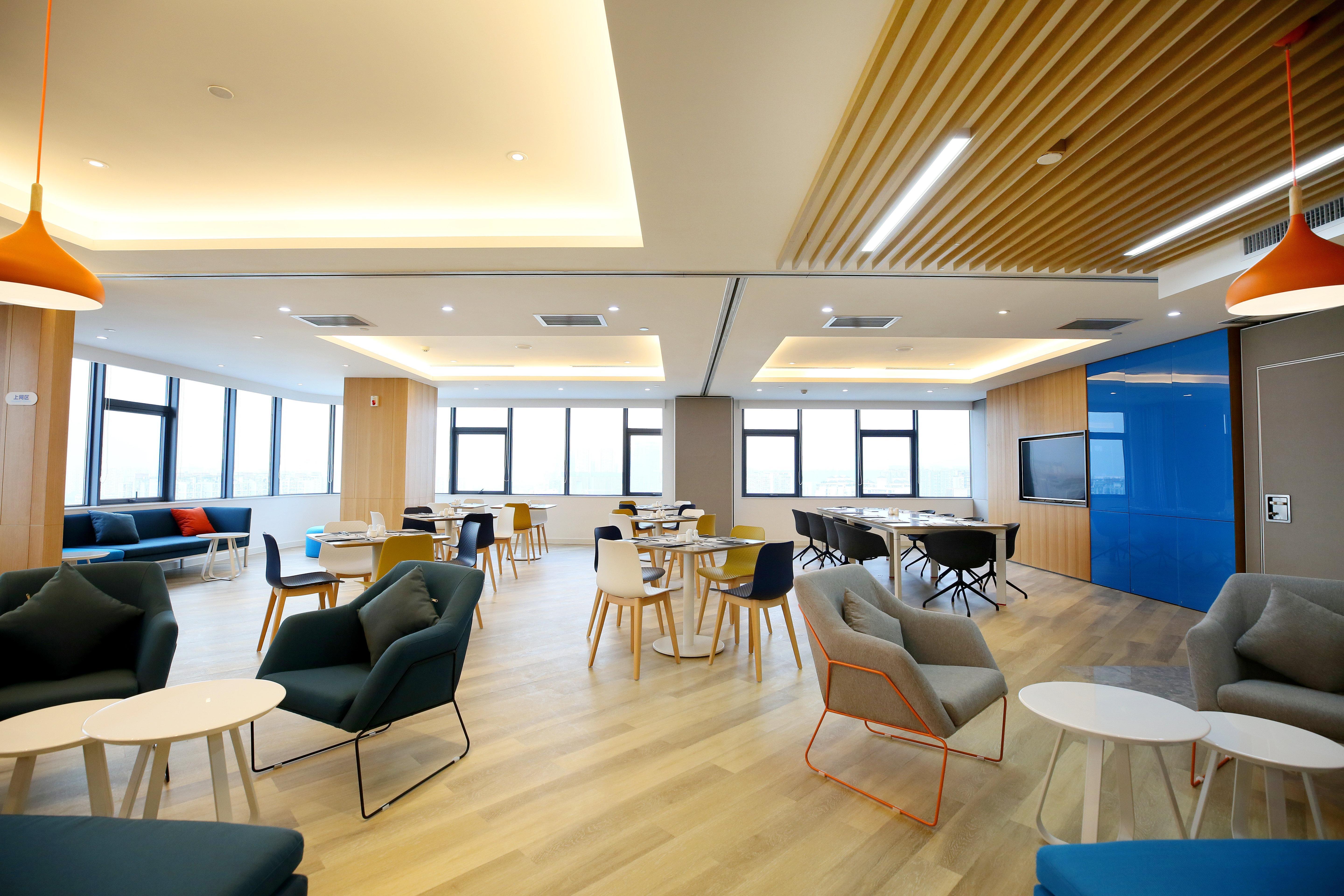 Holiday Inn Express Chengdu North Railway Station By Ihg - Near Panda Base, Near Chunxi Road Kültér fotó
