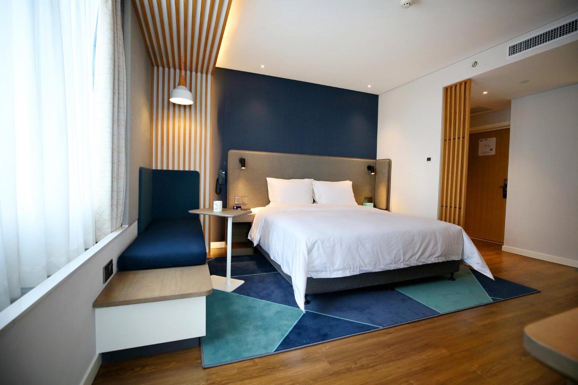 Holiday Inn Express Chengdu North Railway Station By Ihg - Near Panda Base, Near Chunxi Road Kültér fotó