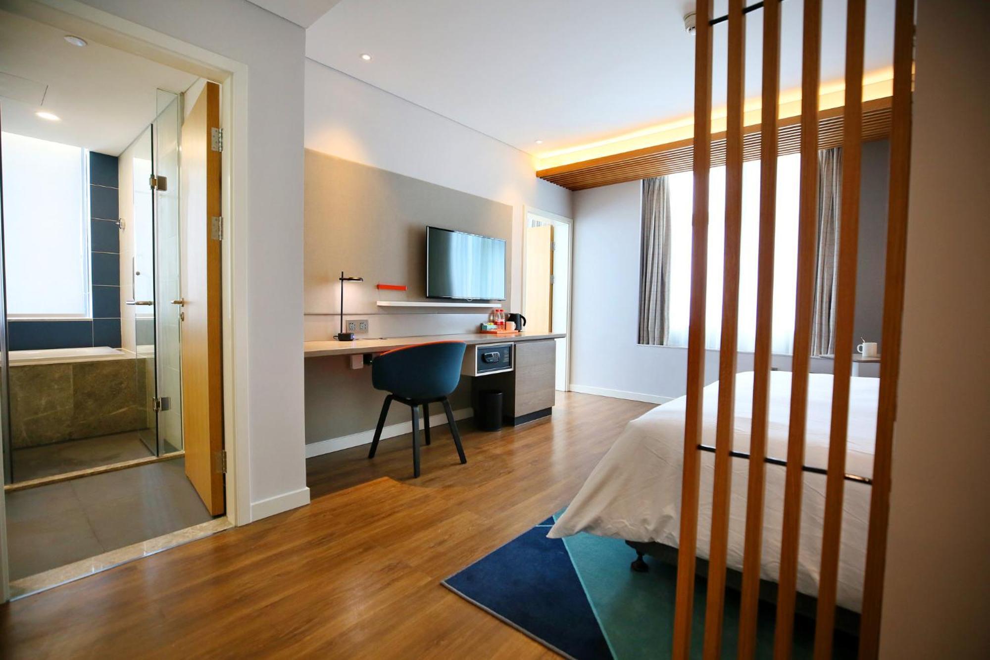Holiday Inn Express Chengdu North Railway Station By Ihg - Near Panda Base, Near Chunxi Road Kültér fotó