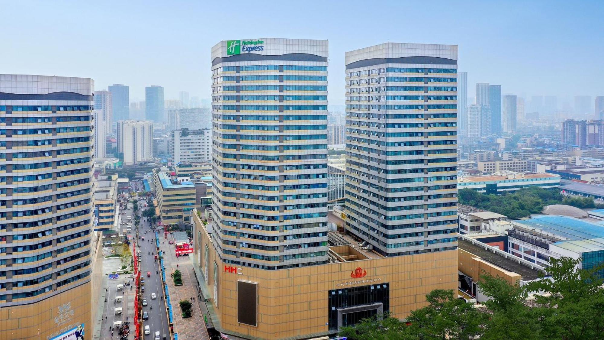 Holiday Inn Express Chengdu North Railway Station By Ihg - Near Panda Base, Near Chunxi Road Kültér fotó